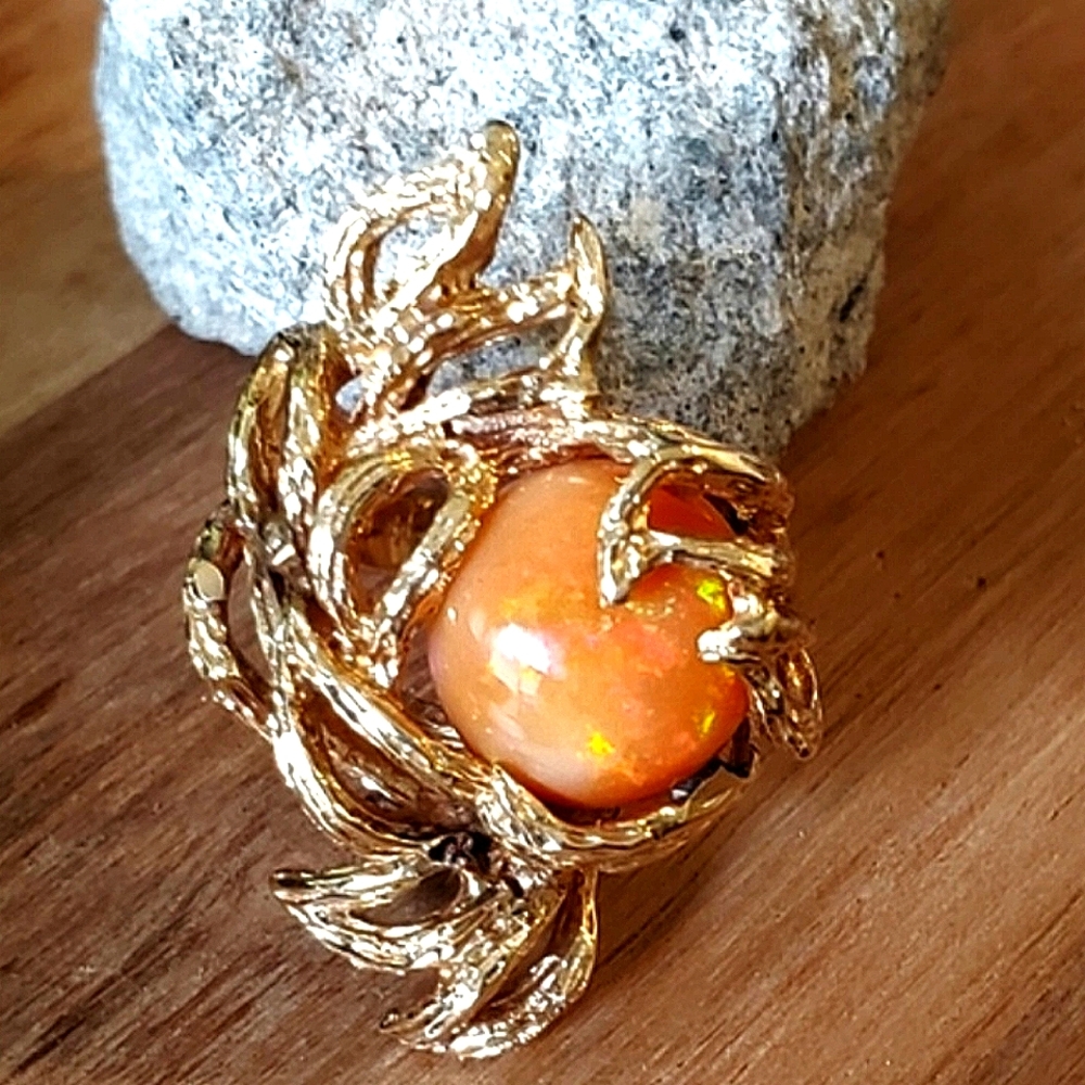 Vintage 1960's 14K Mexican Fire Opal Ring